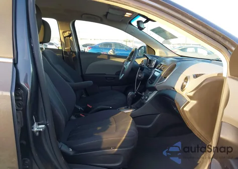 2013 Chevrolet Sonic Lt Auto z USA, uszkodzony, nr VIN 1G1JC5SG1D4183919